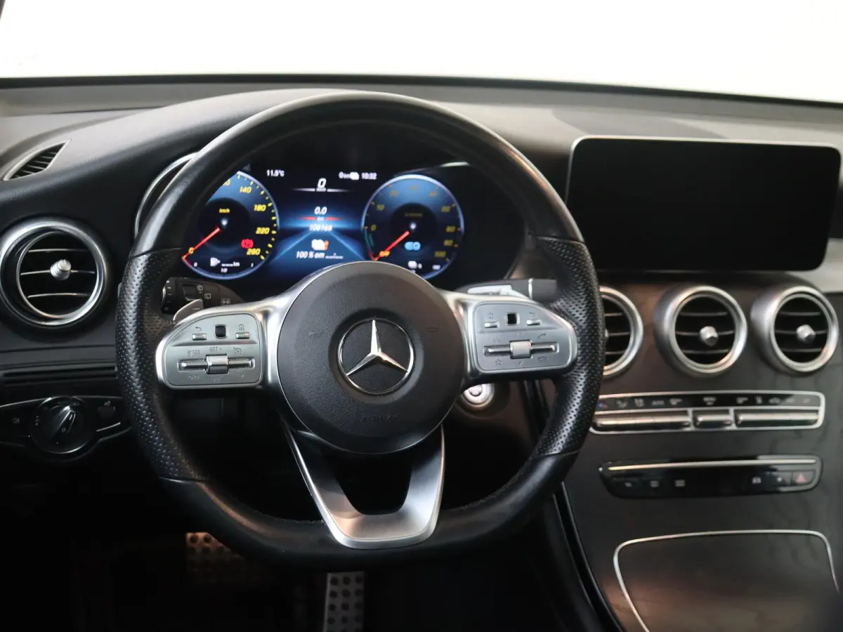 300e 4MATIC Business Solution AMG / Memory-Stoelen / Burmester / Panorama-dak / 360Graden-Camera /