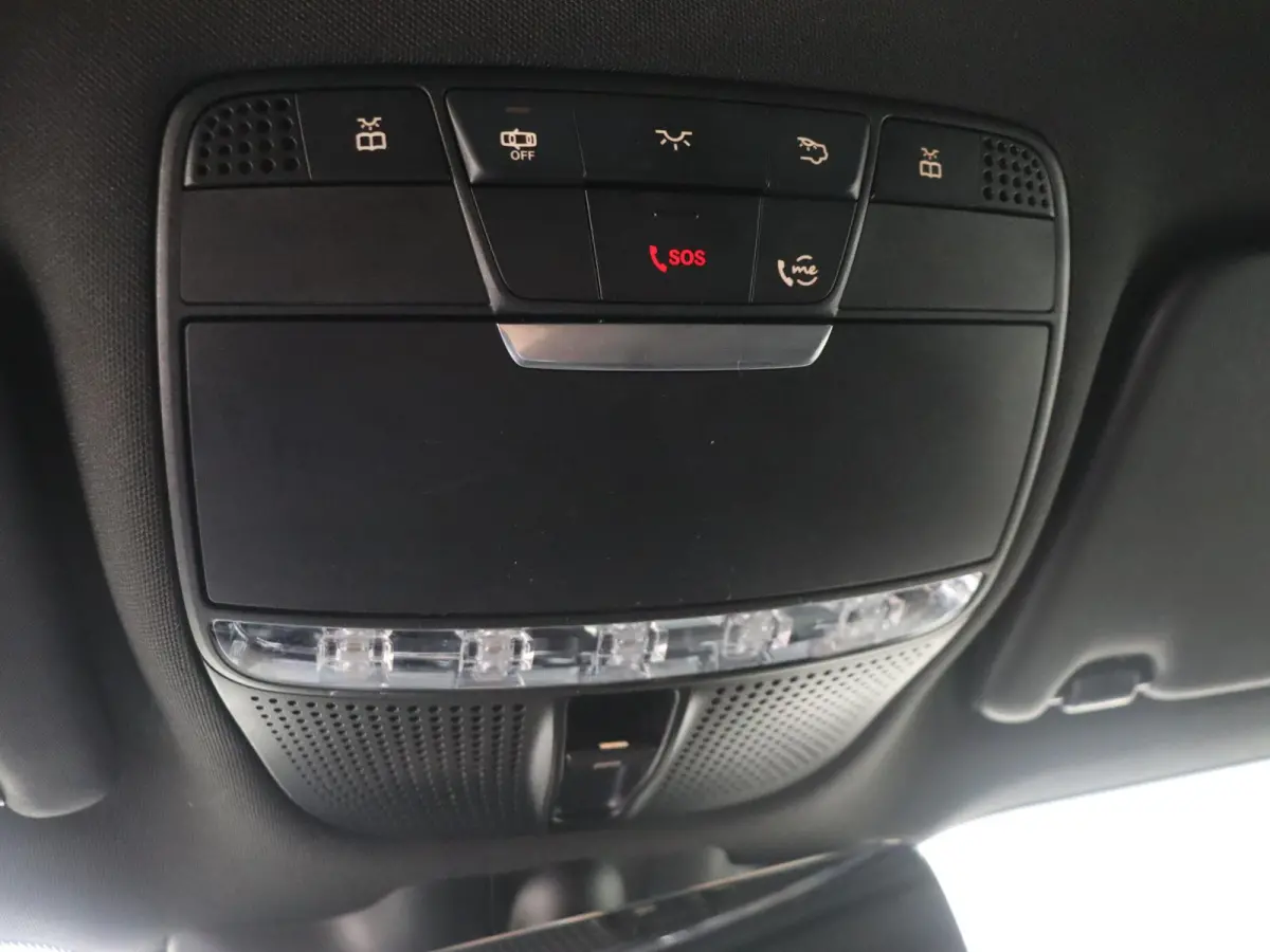 300e 4MATIC Business Solution AMG / Memory-Stoelen / Burmester / Panorama-dak / 360Graden-Camera /