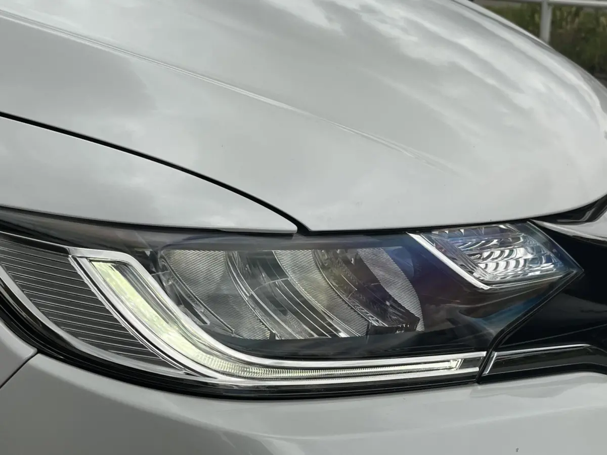 1.5 i-VTEC Dynamic 131PK TREKHAAK+1E EIG.+LED+PDC