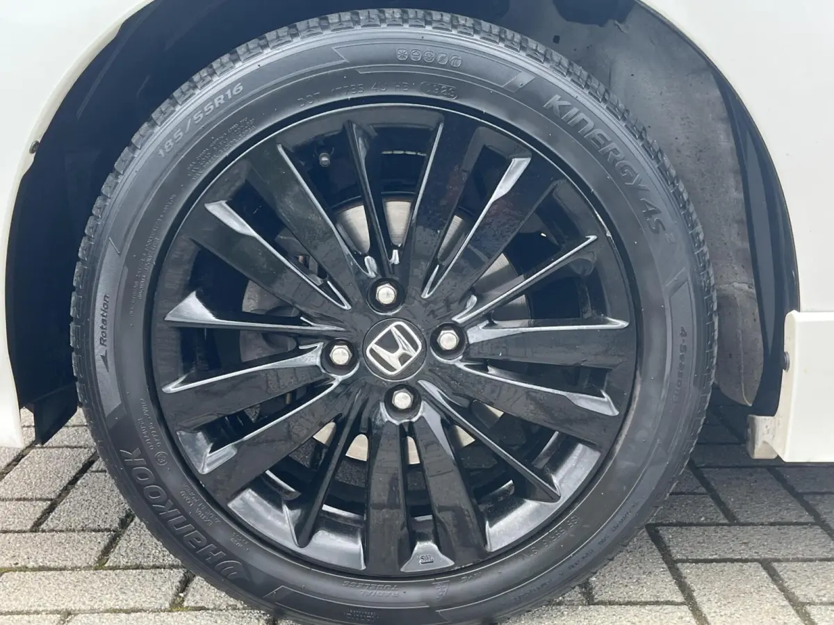 1.5 i-VTEC Dynamic 131PK TREKHAAK+1E EIG.+LED+PDC