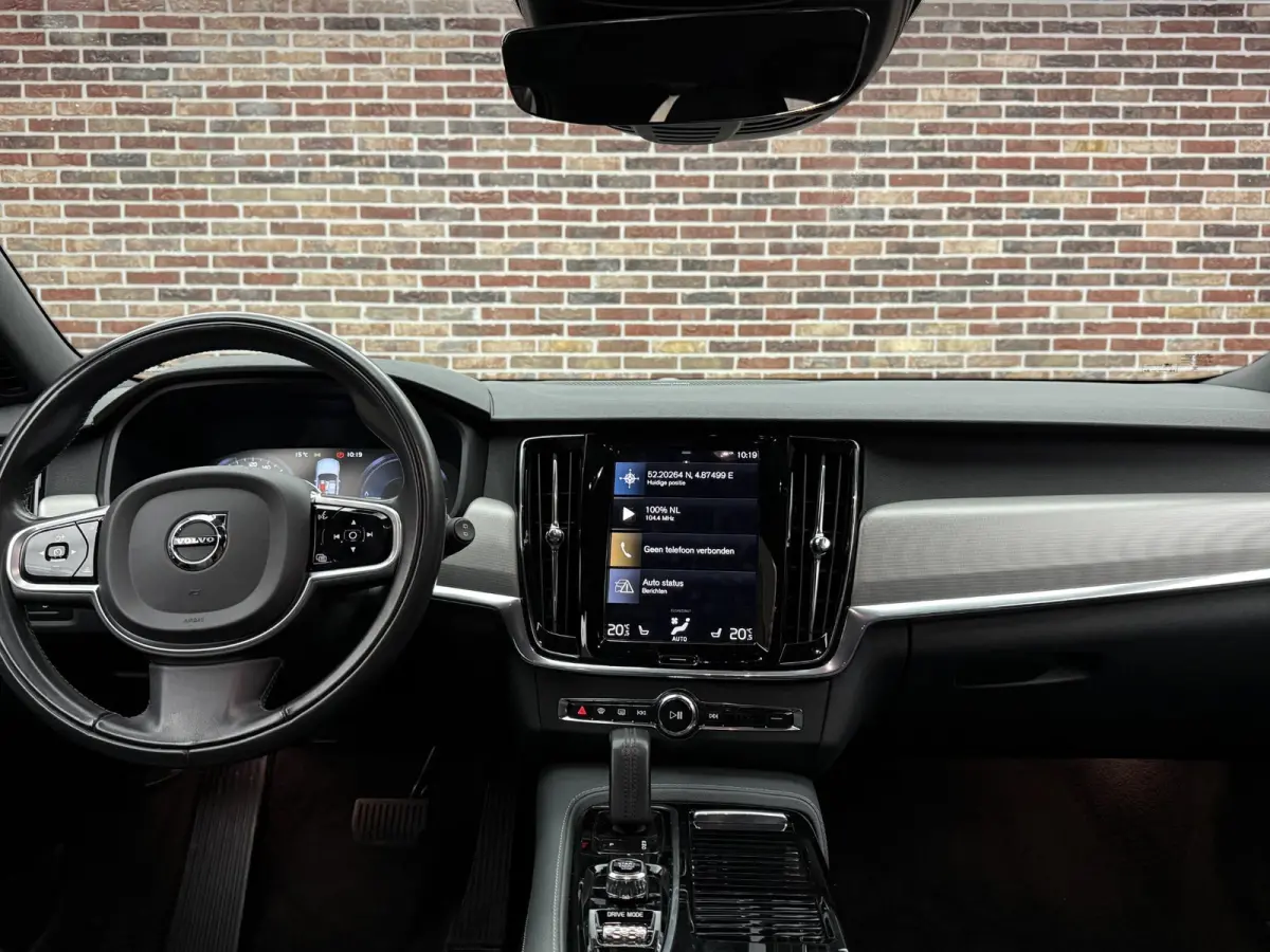 2.0 T6 AWD R-Design H/K Camera Elek Stoel Leer Trekhaak