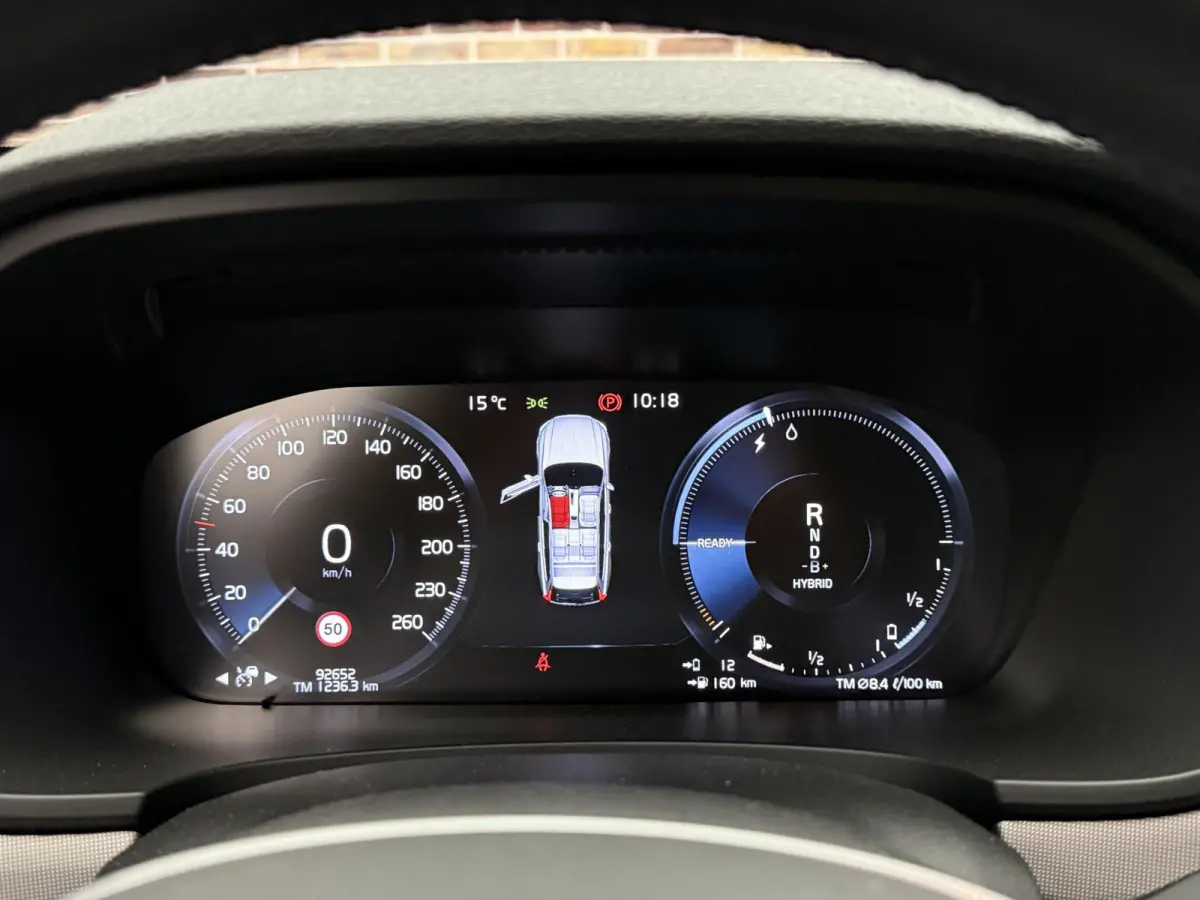 2.0 T6 AWD R-Design H/K Camera Elek Stoel Leer Trekhaak