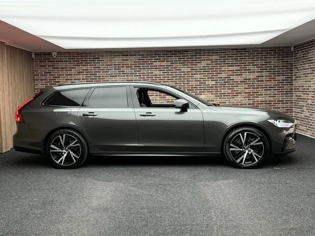 2.0 T6 AWD R-Design H/K Camera Elek Stoel Leer Trekhaak
