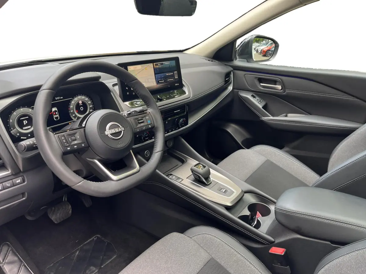 1.3 MHEV Xtronic N-Connecta | Panoramadak | HUD | Adapt. Cruise Control| Stoelverwarming | Carplay