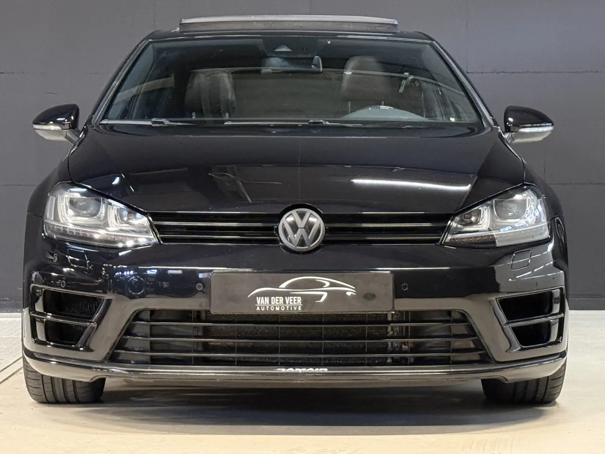 2.0 TSI R 4Motion | Camera | Panoramadak | 300PK | Stoelverwarming | Leder