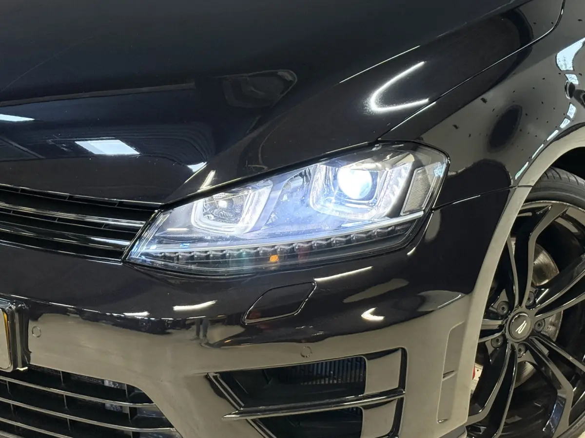 2.0 TSI R 4Motion | Camera | Panoramadak | 300PK | Stoelverwarming | Leder