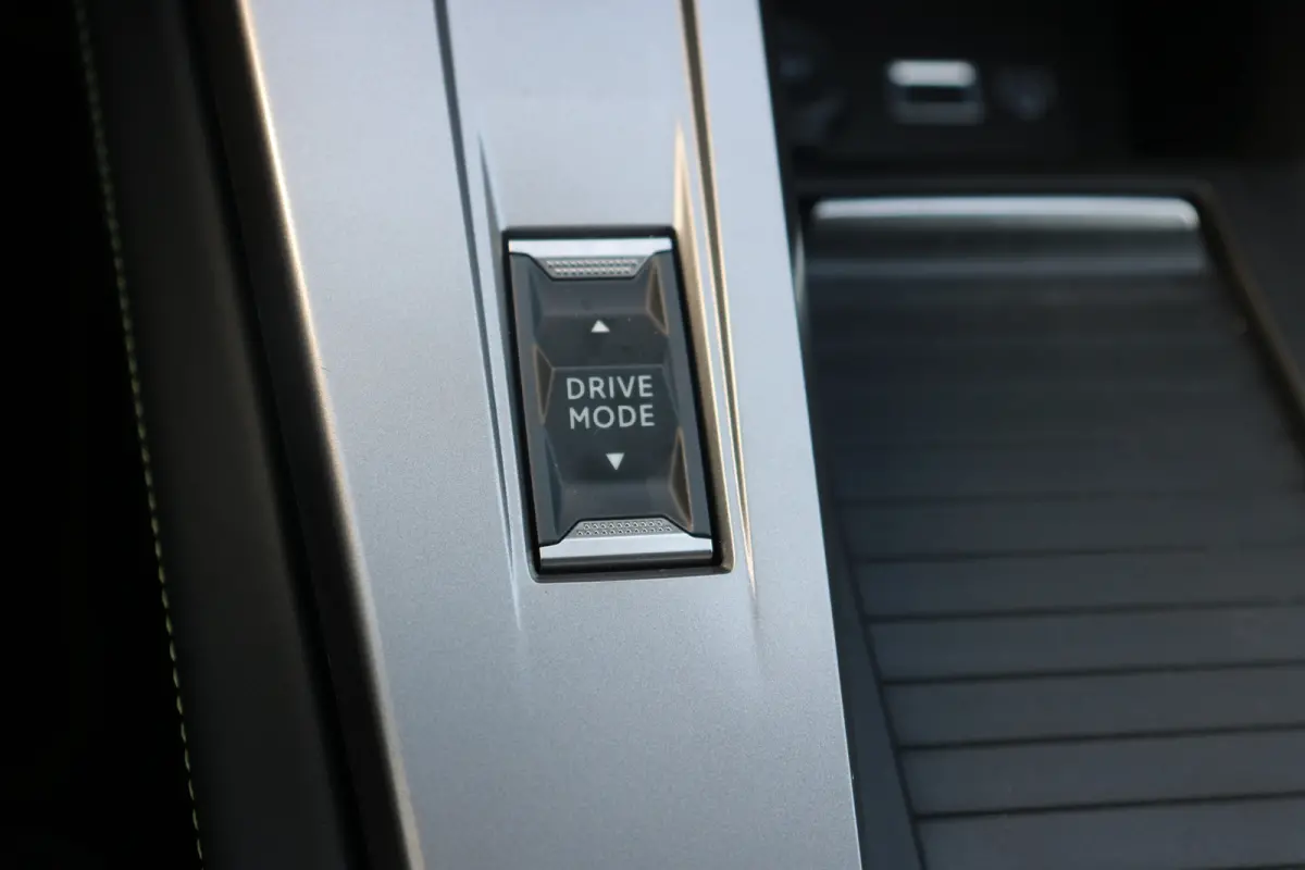 GT Avantage 58 kWh | Camera | Winterpakket | Navi | Warmtepomp | Leder/alcantara | Keyless |