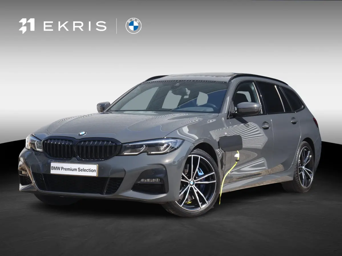 320e | High Executive | M Sportpakket | Panodak | Head-Up | Adaptief M Onderstel | Hi-Fi | Camera | M Sport Plus Pack | Verwarmbare Voorstoelen | SOH 100% | 19'' LMV