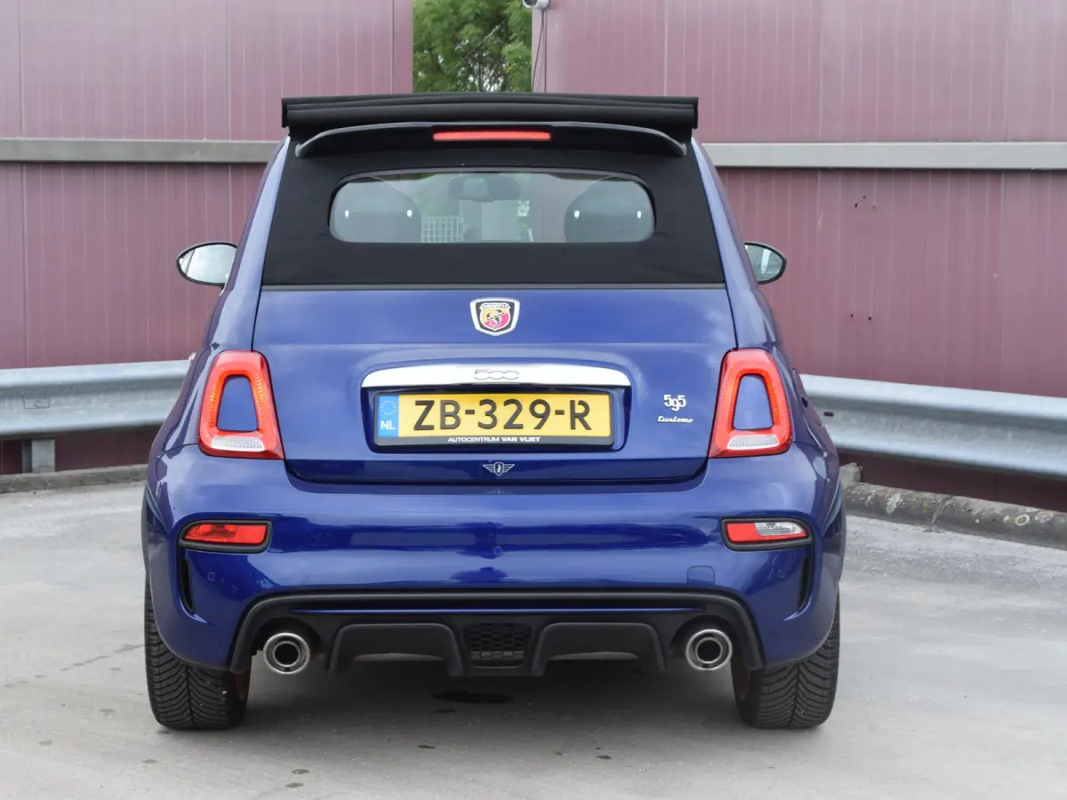 1.4 T-Jet Abarth Turismo 595 | ZWART LEDEREN BEKLEDING | NAVI | CLIMATE CONTROL | PARKEERSENSOREN | 165 PK | NL AUTO |