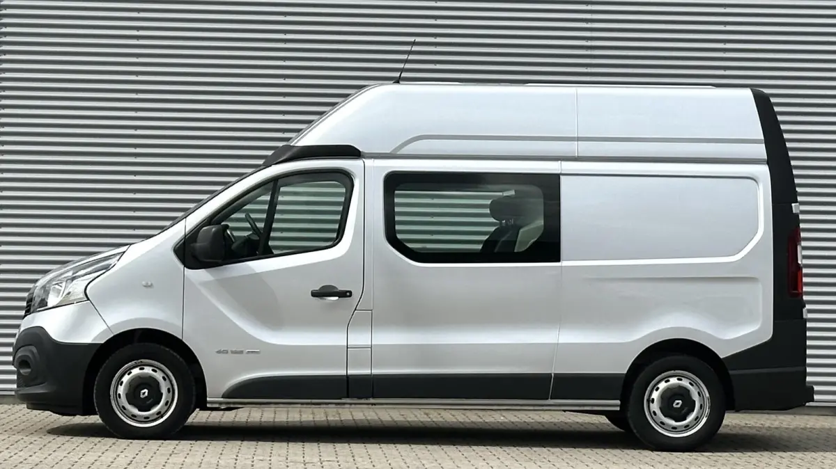 1.6 dCi T29 L2H2 DC Dubbel cabine Extra hoog MARGE Opel Vivaro/