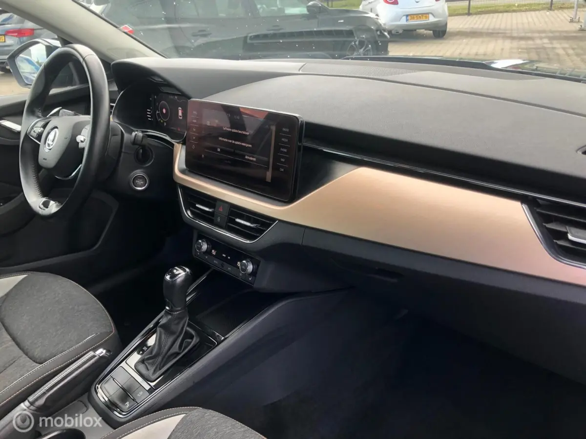 1.0 TSI DYNAMIC 110.PK DSG.7 NAVI APPLE CAR