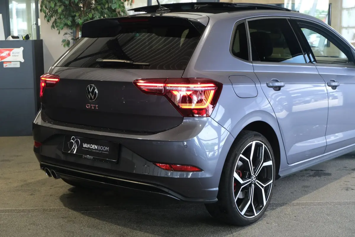 2.0 TSI GTI 207PK DSG Facelift Pano Alcantara Cam IQ Led Stoelverwarming