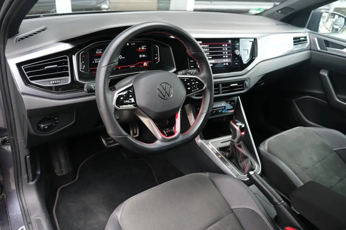 2.0 TSI GTI 207PK DSG Facelift Pano Alcantara Cam IQ Led Stoelverwarming