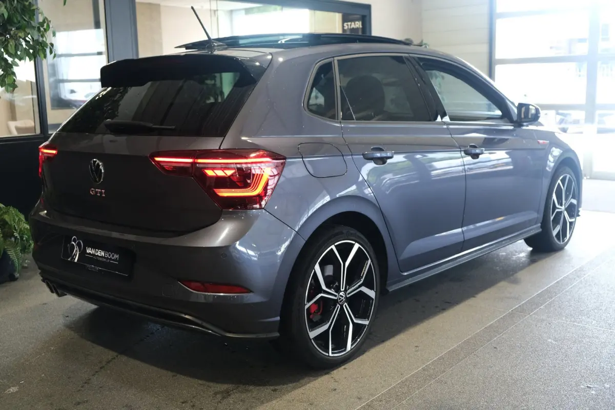 2.0 TSI GTI 207PK DSG Facelift Pano Alcantara Cam IQ Led Stoelverwarming