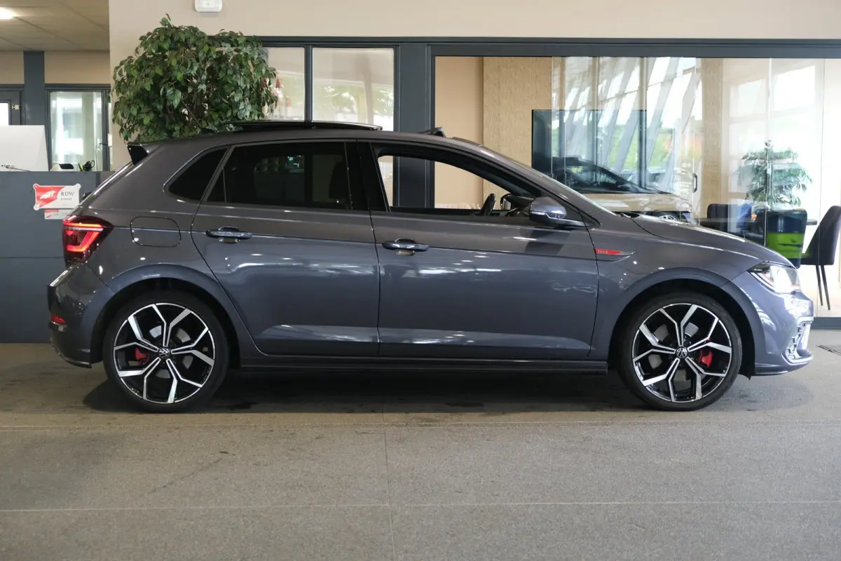 2.0 TSI GTI 207PK DSG Facelift Pano Alcantara Cam IQ Led Stoelverwarming