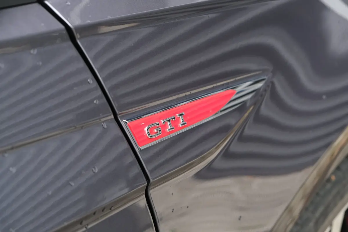 2.0 TSI GTI 207PK DSG Facelift Pano Alcantara Cam IQ Led Stoelverwarming