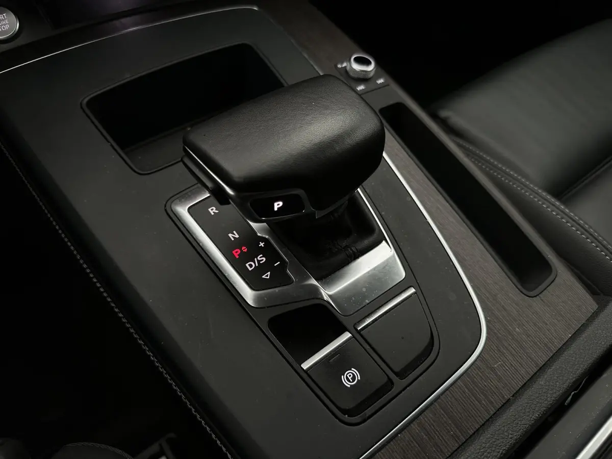 55 TFSI e S-Line Competition | Trekhaak| Leer|