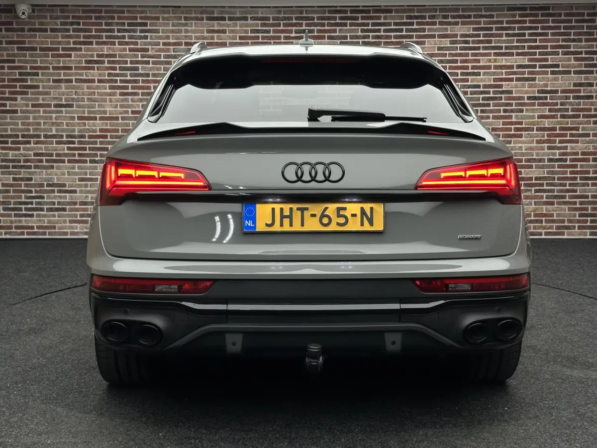 55 TFSI e S-Line Competition | Trekhaak| Leer|
