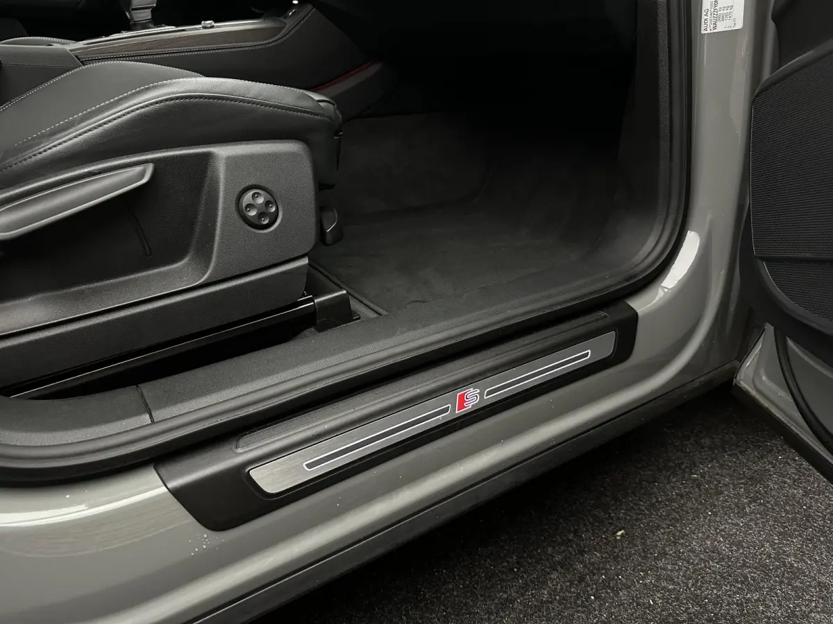 55 TFSI e S-Line Competition | Trekhaak| Leer|