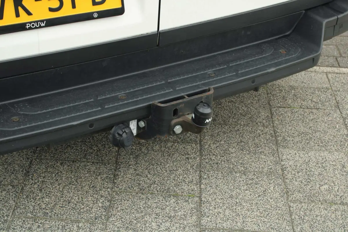 35 2.0 TDI 140pk L4H3 Highline EURO 6 | Achteruitrijcamera | Cruise Control | Imperiaal | Side Assist | Trekhaak