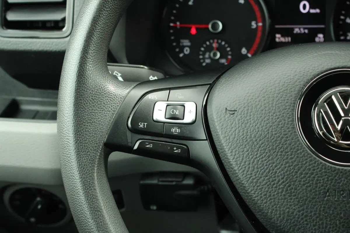 35 2.0 TDI 140pk L4H3 Highline EURO 6 | Achteruitrijcamera | Cruise Control | Imperiaal | Side Assist | Trekhaak