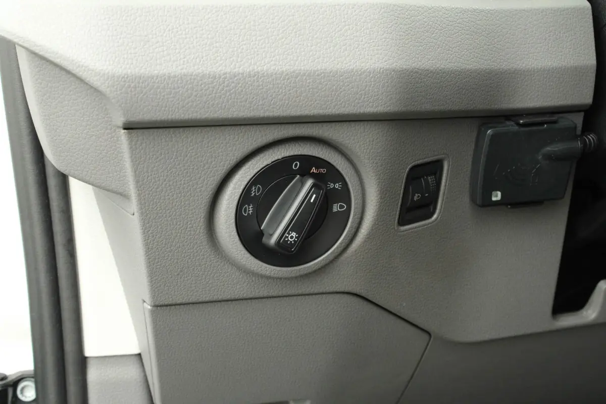 35 2.0 TDI 140pk L4H3 Highline EURO 6 | Achteruitrijcamera | Cruise Control | Imperiaal | Side Assist | Trekhaak