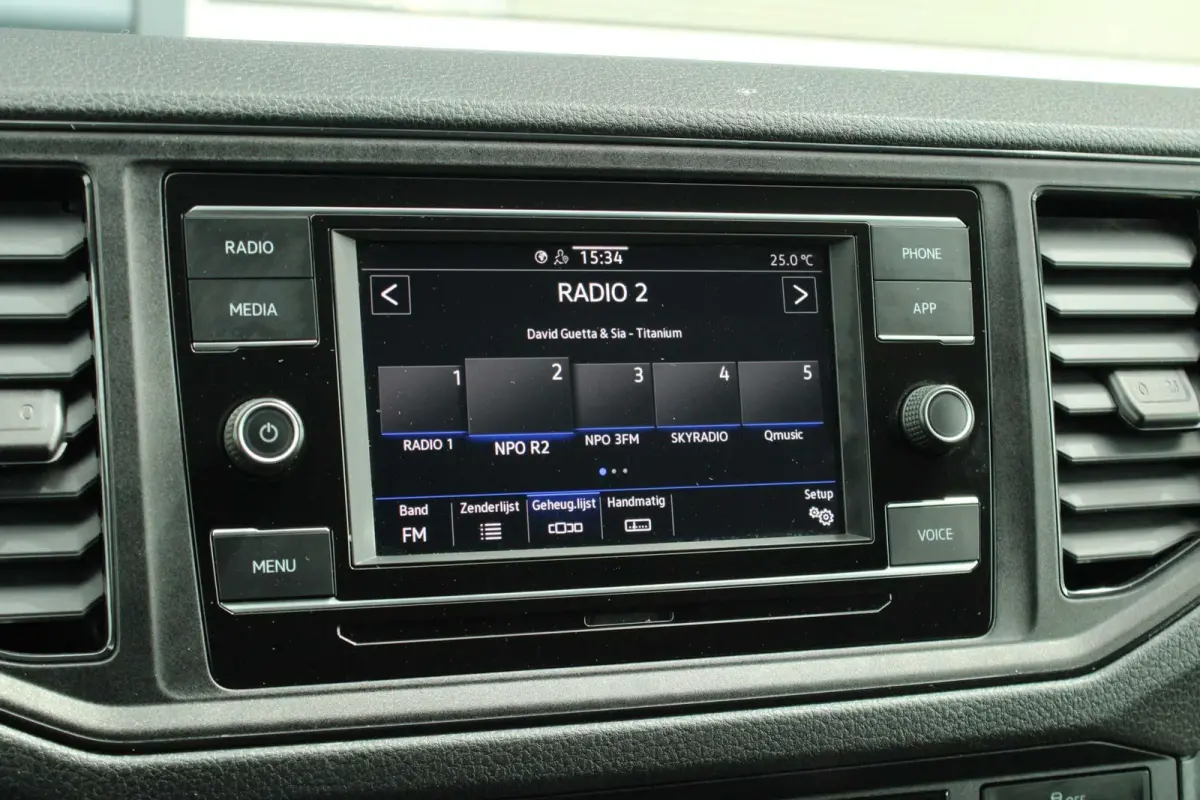 35 2.0 TDI 140pk L4H3 Highline EURO 6 | Achteruitrijcamera | Cruise Control | Imperiaal | Side Assist | Trekhaak