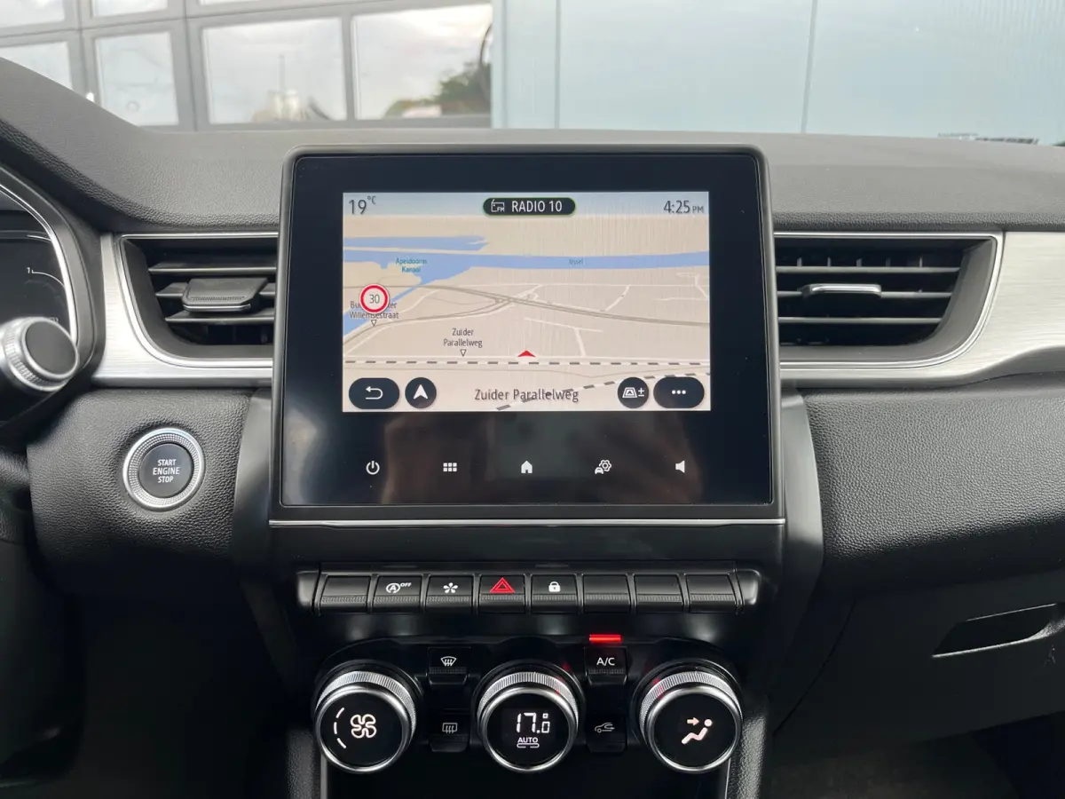 1.0 TCe 100 Bi-Fuel Intens NL.Auto/Camera/Navigatie/CarPlay/Two-Tone/Dealer Onderhouden