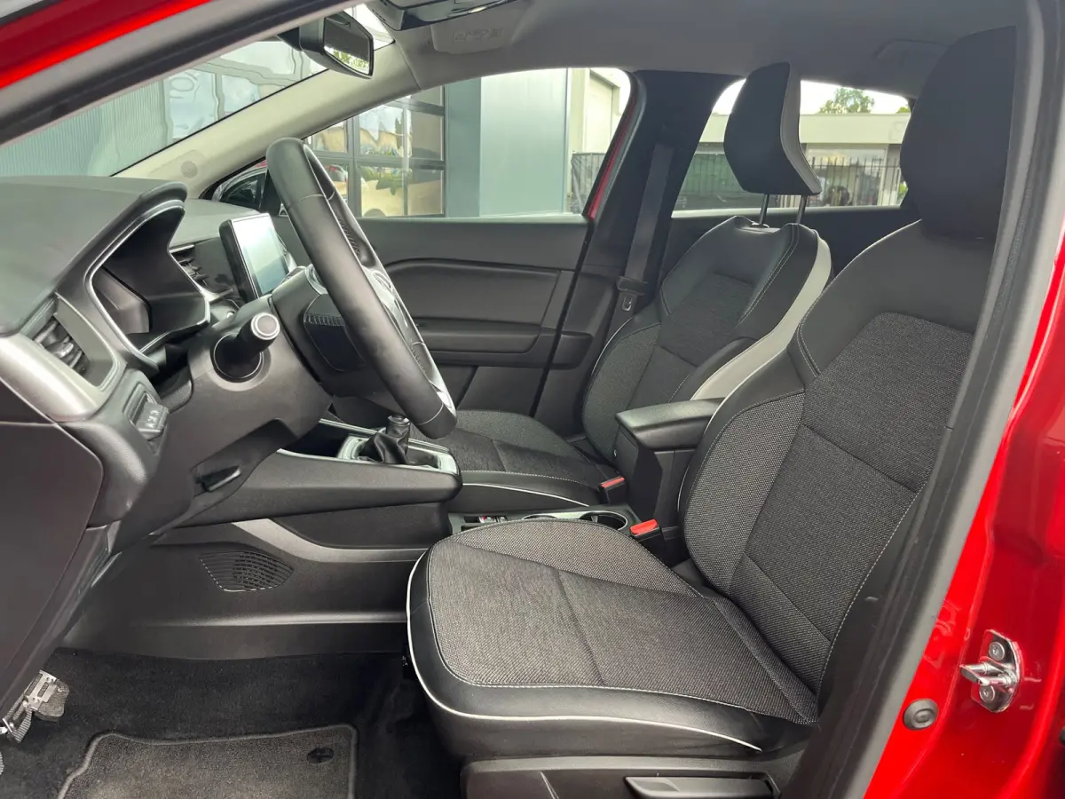 1.0 TCe 100 Bi-Fuel Intens NL.Auto/Camera/Navigatie/CarPlay/Two-Tone/Dealer Onderhouden