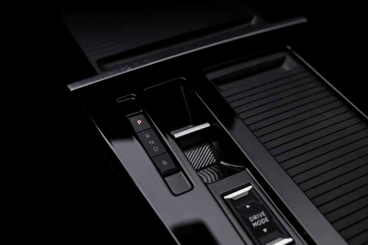 1.6 T PHEV Ultimate | Pano | Leder | Memory | 360 Cam |