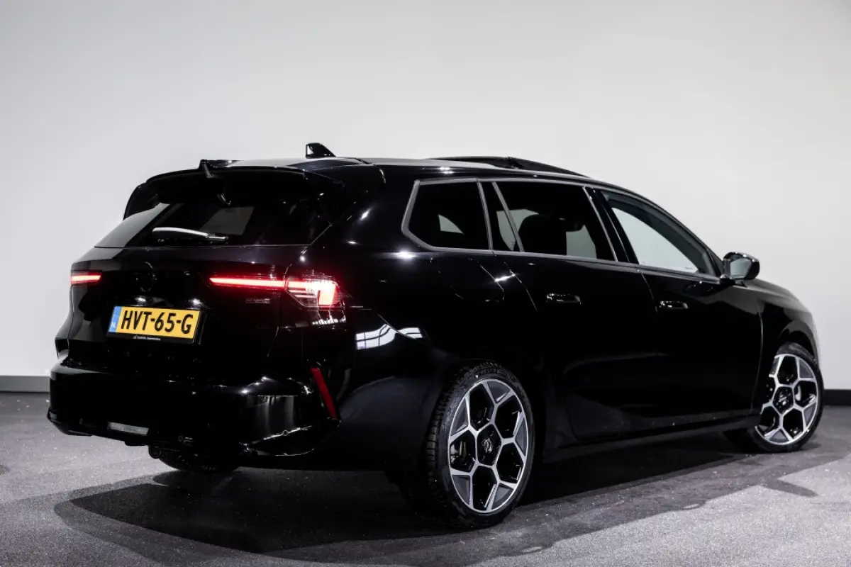 1.6 T PHEV Ultimate | Pano | Leder | Memory | 360 Cam |