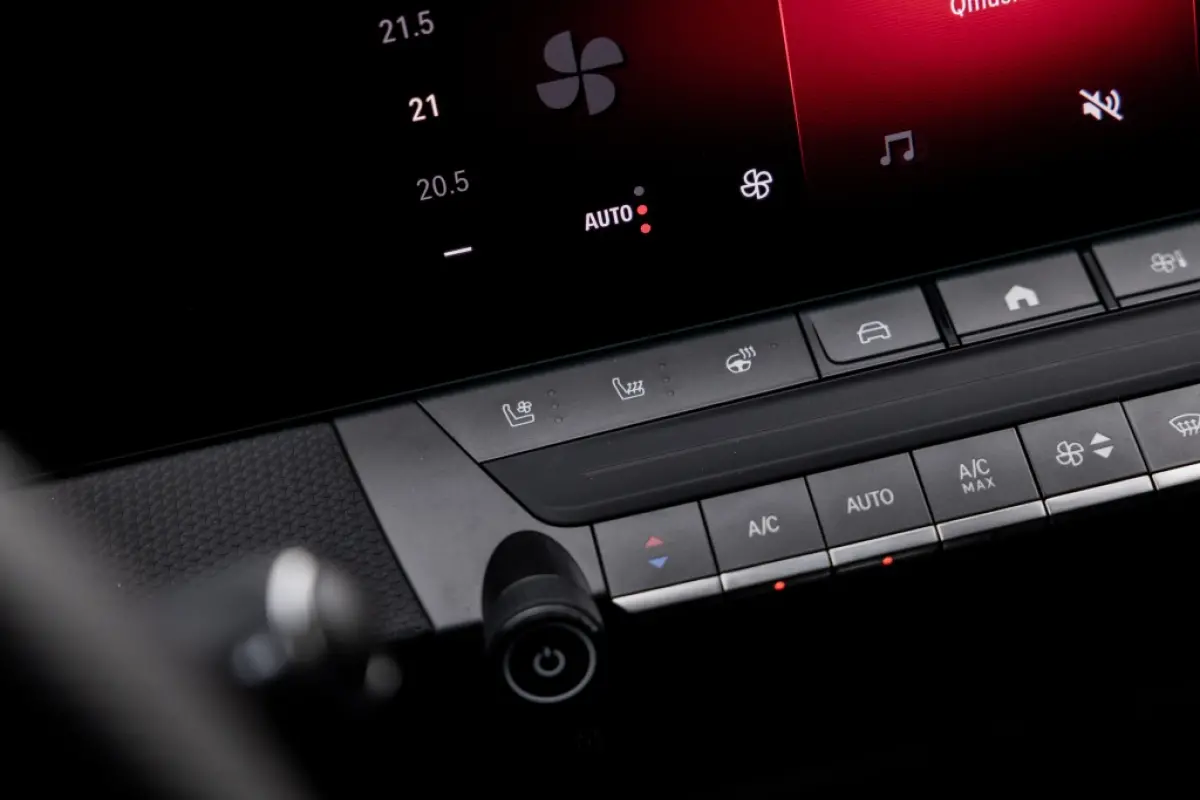 1.6 T PHEV Ultimate | Pano | Leder | Memory | 360 Cam |