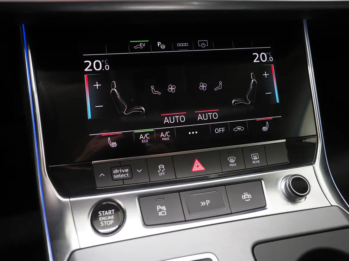 50 TFSI e quattro | Leder | Trekhaak | 360 | Sfeerlicht | Memory | Keyless | Adaptive Cruise | Carplay