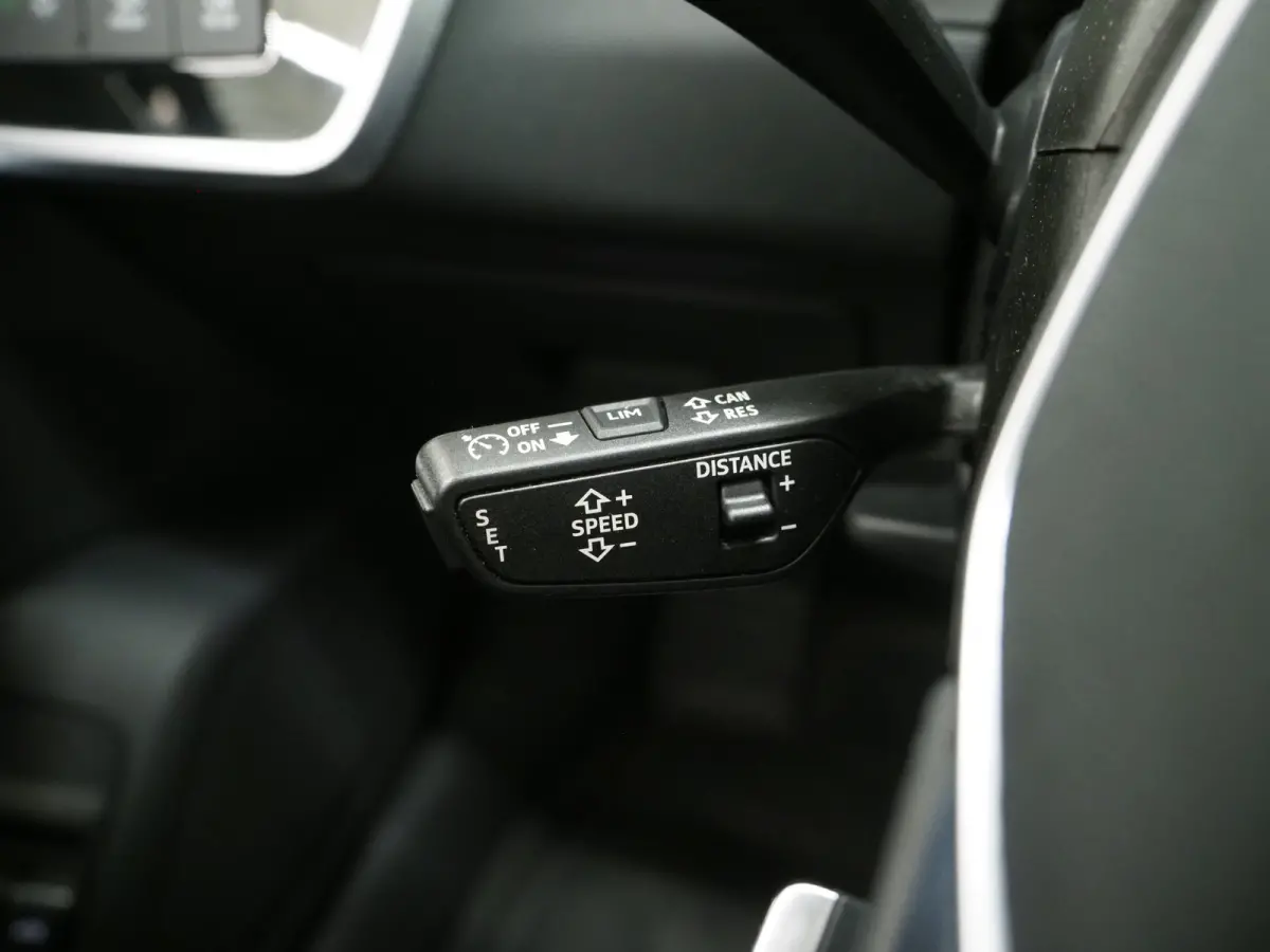 50 TFSI e quattro | Leder | Trekhaak | 360 | Sfeerlicht | Memory | Keyless | Adaptive Cruise | Carplay