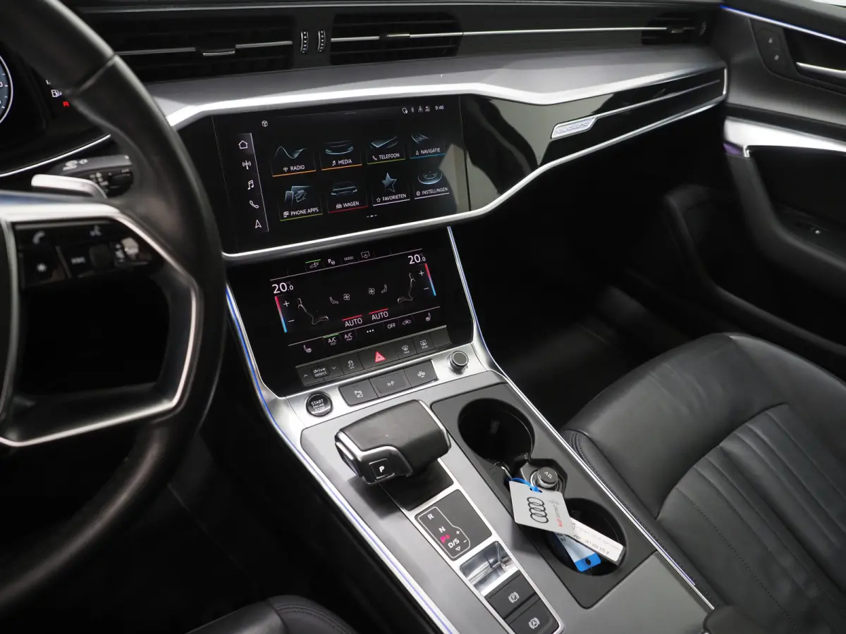 50 TFSI e quattro | Leder | Trekhaak | 360 | Sfeerlicht | Memory | Keyless | Adaptive Cruise | Carplay