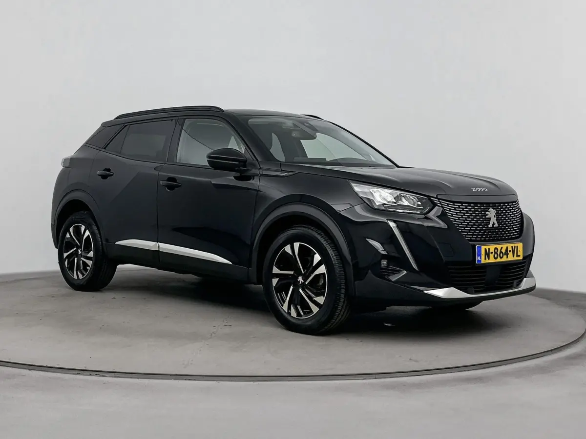 SUV 130pk Allure | Stoelverwarming | Camera | Navigatie | Volledig Digitaal Instrumentenpaneel | Parkeerhulp