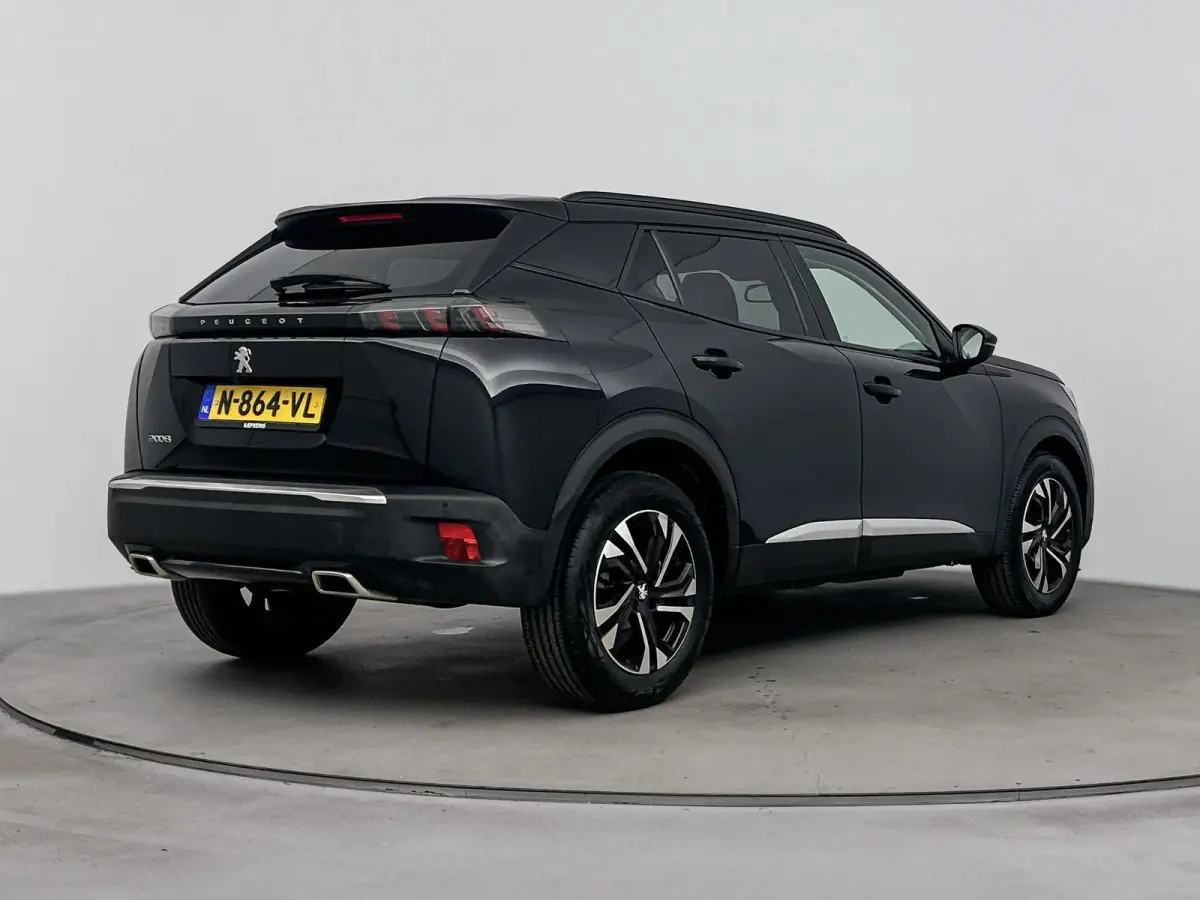 SUV 130pk Allure | Stoelverwarming | Camera | Navigatie | Volledig Digitaal Instrumentenpaneel | Parkeerhulp