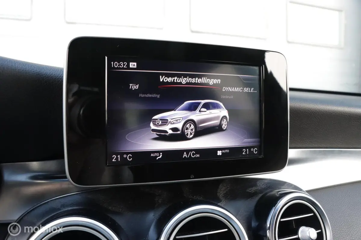 220 d 4MATIC|AMG|PANO|Night pakket|Keyless|LED