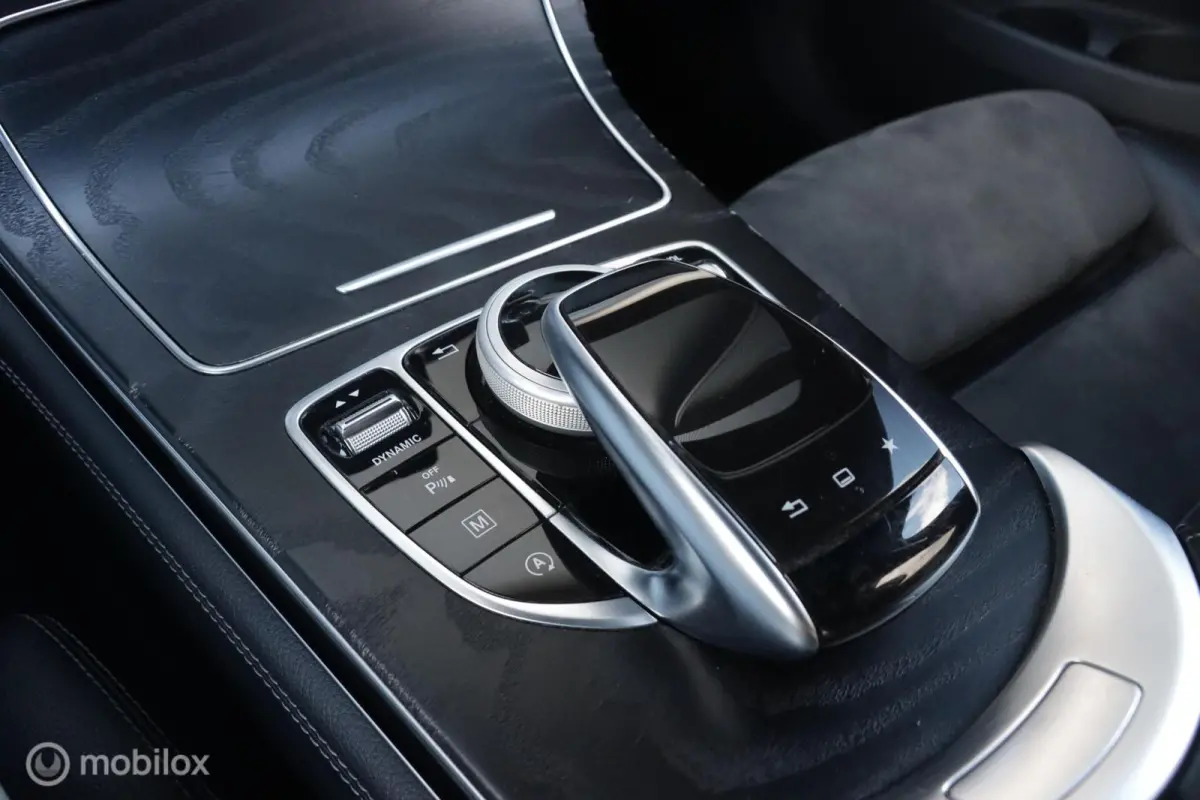 220 d 4MATIC|AMG|PANO|Night pakket|Keyless|LED