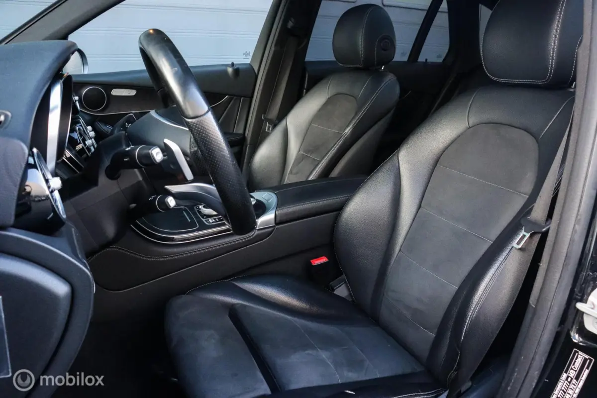 220 d 4MATIC|AMG|PANO|Night pakket|Keyless|LED