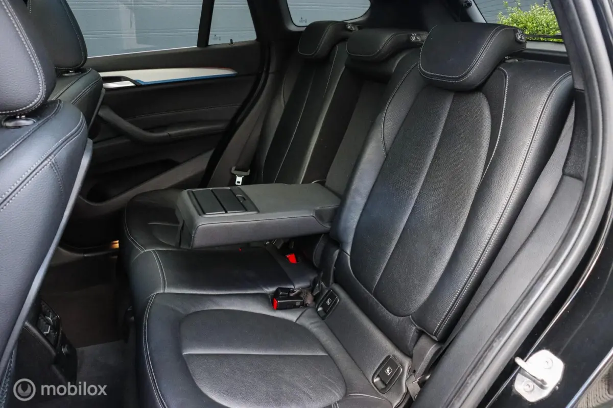 sDrive20i High Executive|M-Sport|HEAD-UP|LED|PANO|NAP