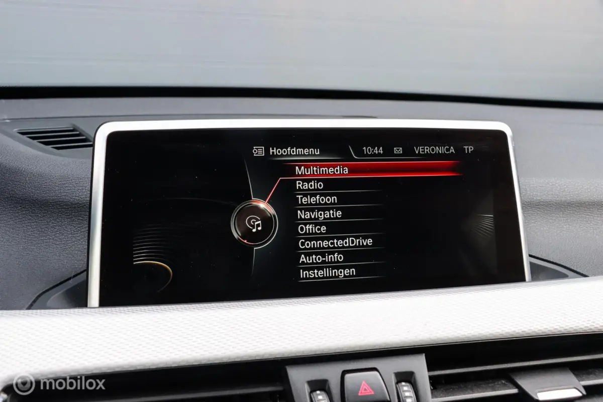 sDrive20i High Executive|M-Sport|HEAD-UP|LED|PANO|NAP
