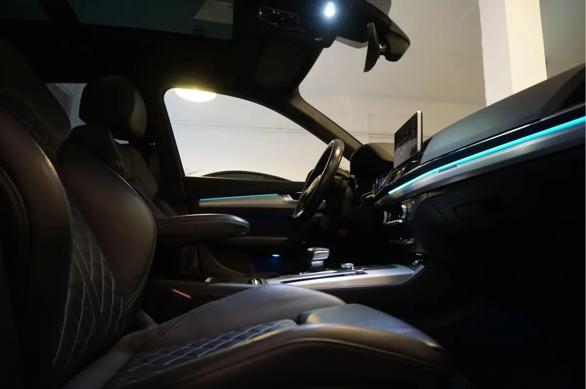 2.0 TFSI Quattro Sport S-Line | Luchtvering | Pano | HUD | B&O | Sfeer | Apple | Adaptive | 21inch | Designo Lederen interieur | Standkachel