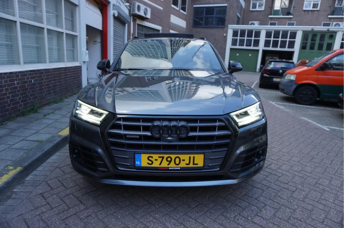 2.0 TFSI Quattro Sport S-Line | Luchtvering | Pano | HUD | B&O | Sfeer | Apple | Adaptive | 21inch | Designo Lederen interieur | Standkachel