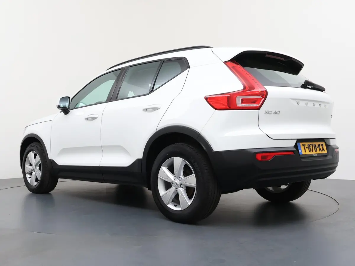 1.5 T3 | Trekhaak | Achteruitrijcamera | Stoelverwarming |