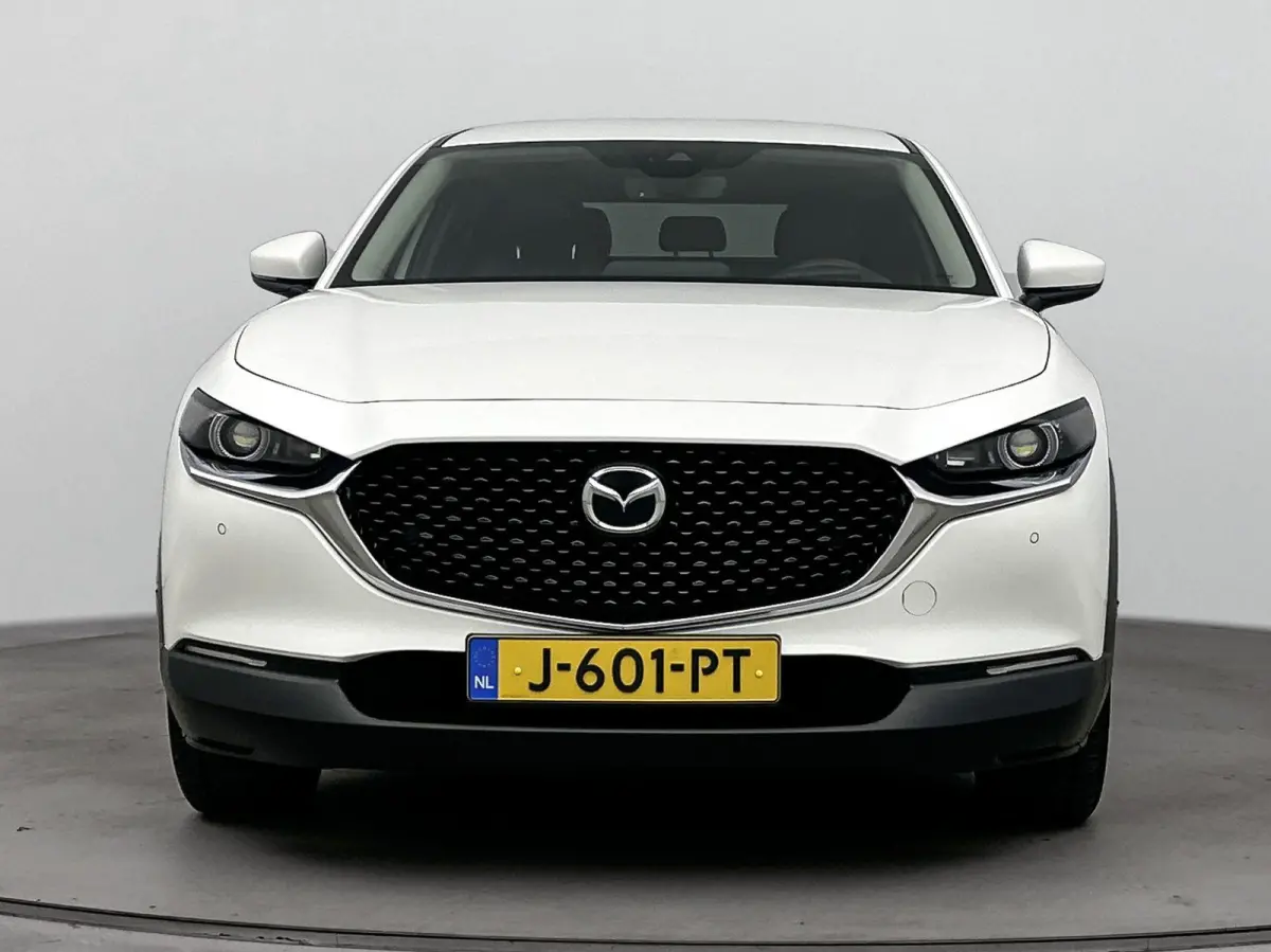 180pk Hybrid Automaat Luxury | 1ste eigenaar | LEER | Camera | Dodehoekdetectie | Stuur/stoelverwarming |