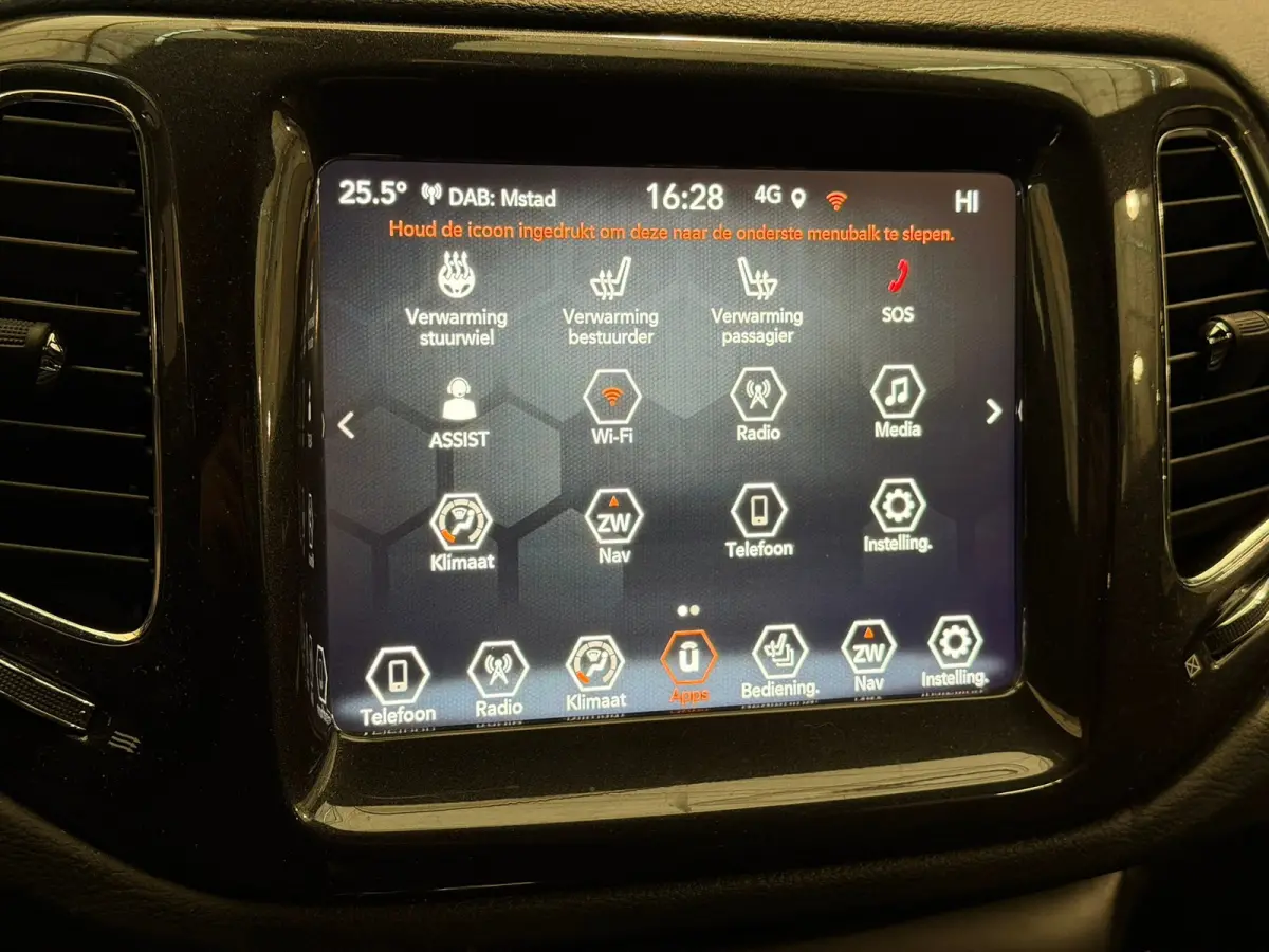 1.3T S Trekhaak | Leer | Camera | Climate | Elek. Stoel | Elek. Achterklep | LED | Achteruitrijcamera | Airco (automatisch) | Apple Carplay/Android Auto|telefoonintegratie premium