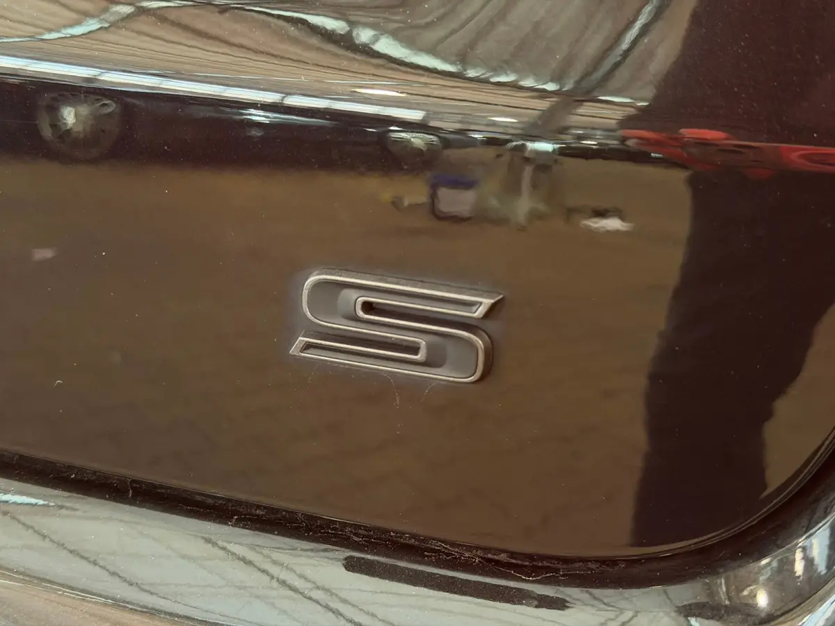 1.3T S Trekhaak | Leer | Camera | Climate | Elek. Stoel | Elek. Achterklep | LED | Achteruitrijcamera | Airco (automatisch) | Apple Carplay/Android Auto|telefoonintegratie premium