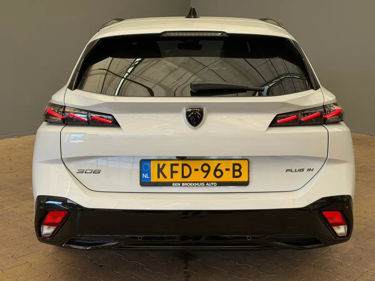 1.6 Plug-in Hybrid 195 GT | 7,4 kW lader | Apple Carplay/Android Auto|telefoonintegratie premium | Buitenspiegels elektrisch inklapbaar