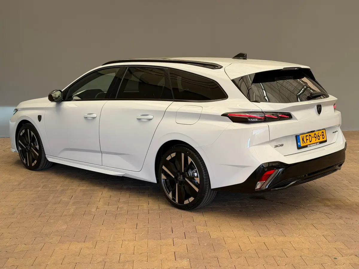 1.6 Plug-in Hybrid 195 GT | 7,4 kW lader | Apple Carplay/Android Auto|telefoonintegratie premium | Buitenspiegels elektrisch inklapbaar